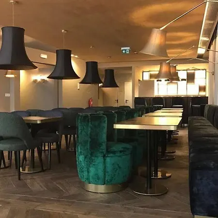 波尔图埃尔阿尔马达酒店 酒店
