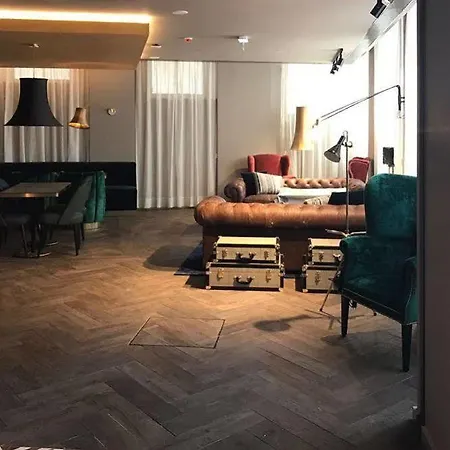 酒店 波尔图埃尔阿尔马达酒店